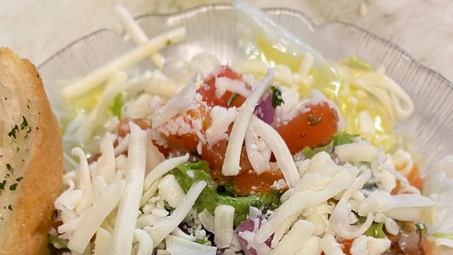 Side House Salad.