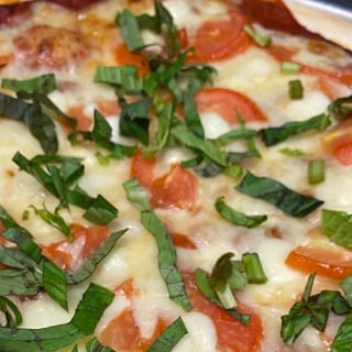 Caprese Pizza