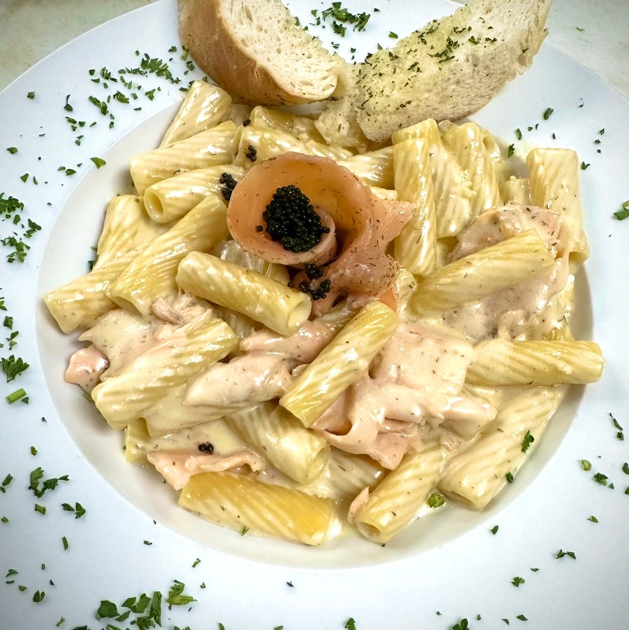 RIGATONI SMOKED SALMON AND CAVIAR.